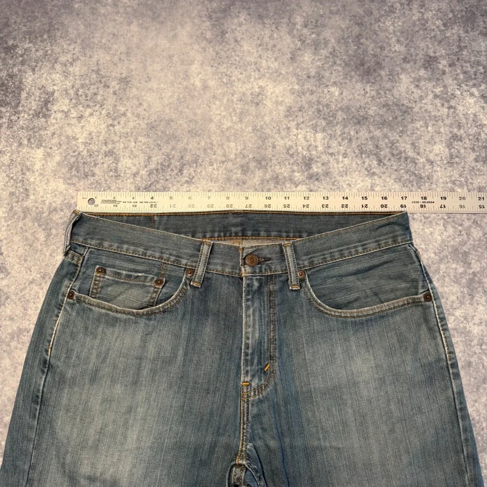 Levis 559 Relaxed Straight Jeans Mens 31x32 Medium Wash Blue Cotton Denim Pants